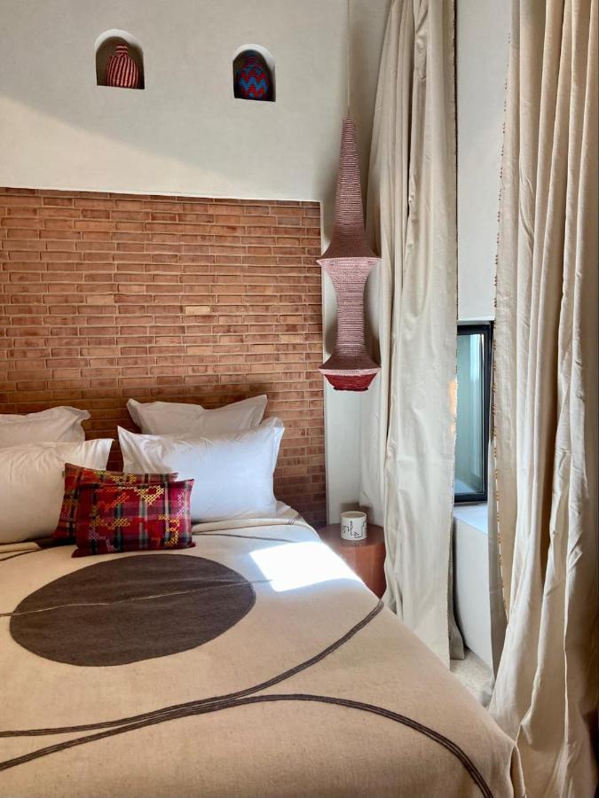 Riad Doum Collection 1